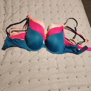 Victoria's Secret Bra Set 34C